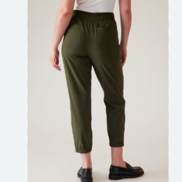 Athleta Women's Green Brooklyn Heights High Rise Jogger Aspen Olive Size 16 - Picture 2 of 10